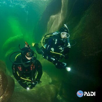 PADI Open Water Diver (OWD) - INCLUDING Dry Suit specialty certification