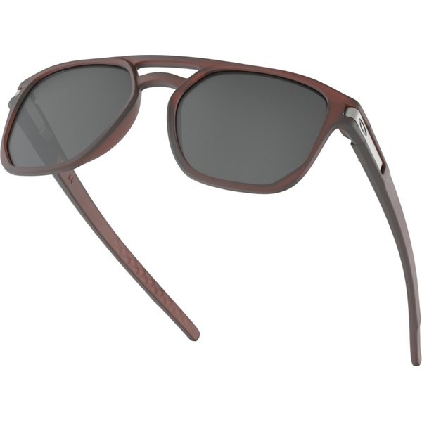 oakley latch beta matte rootbeer